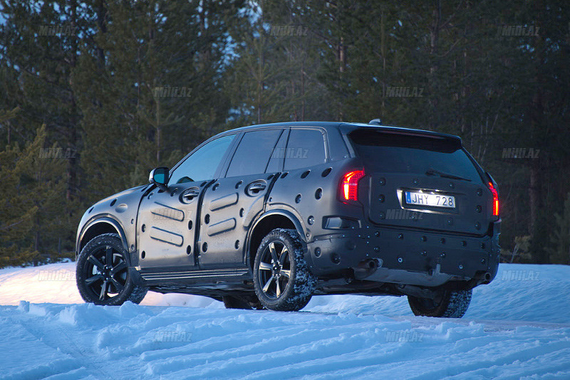 Daha böyük, daha qənaətcil Volvo XC90 - FOTO