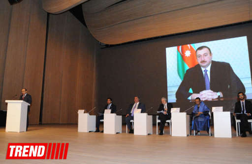 Bakıda dünya gənclərinin problemləri müzakirə edilir - FOTO