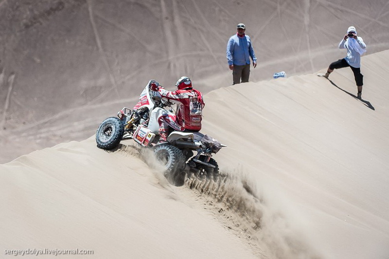 Dakar rallisi: Səhranın içində təhlükəli yollarla - FOTOSESSİYA