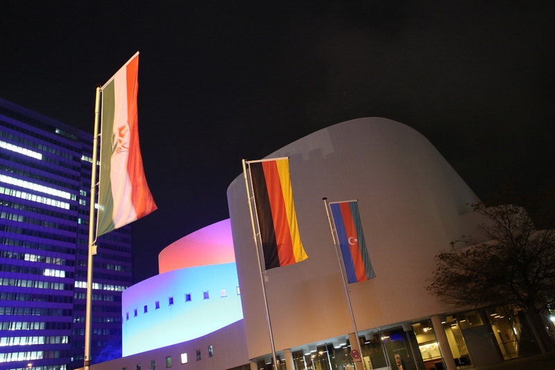 Heydər Əliyev Fondunun təşkilatçılığı ilə Almaniyanın Düsseldorf şəhərində Azərbaycan mədəniyyəti axşamı keçirilib - FOTO