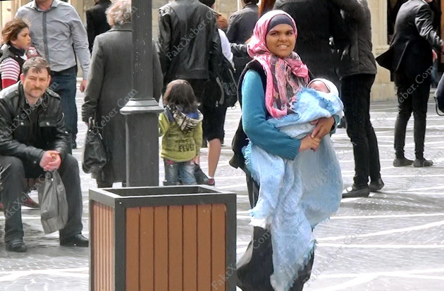 Bakının hicablı dilənçiləri - FOTO