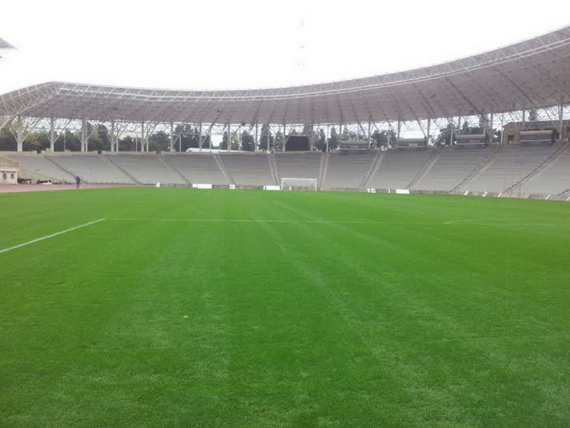 Mərkəzi arenanın son durumu və kassaların önündən - FOTOlar