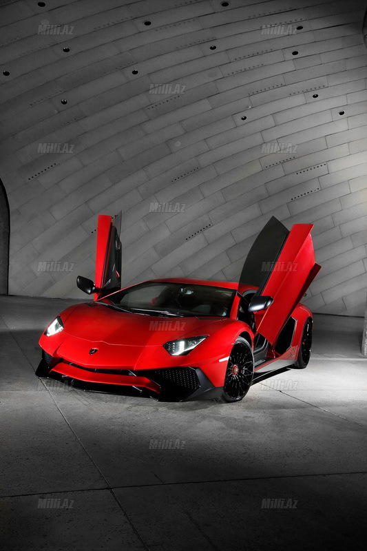 Bu da Lamborghini Aventador SV - VİDEO - FOTO