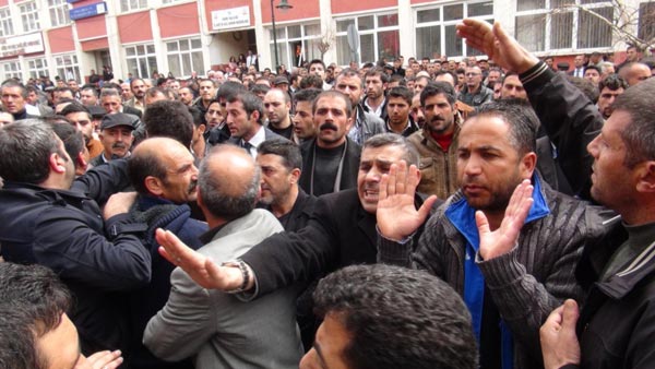 Şok: 9 yaşlı uşağı zorlayıb başını daşla əzdilər - VİDEO - FOTO