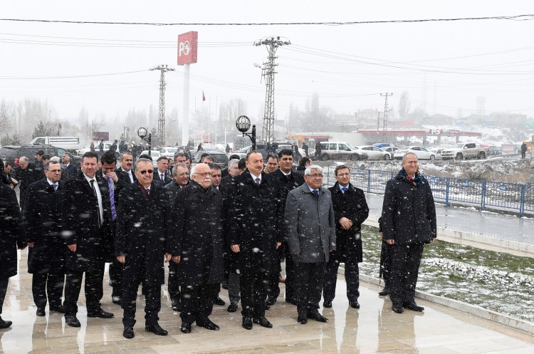 Prezident İlham Əliyev: "TANAP layihəsi ilk növbədə Türkiyə-Azərbaycan birliyinin layihəsidir" - YENİLƏNİB - FOTO