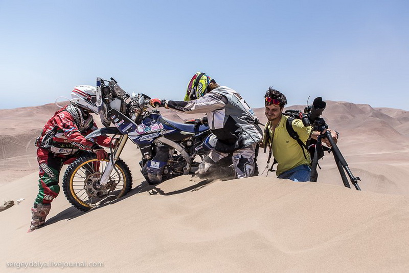 Dakar rallisi: Səhranın içində təhlükəli yollarla - FOTOSESSİYA