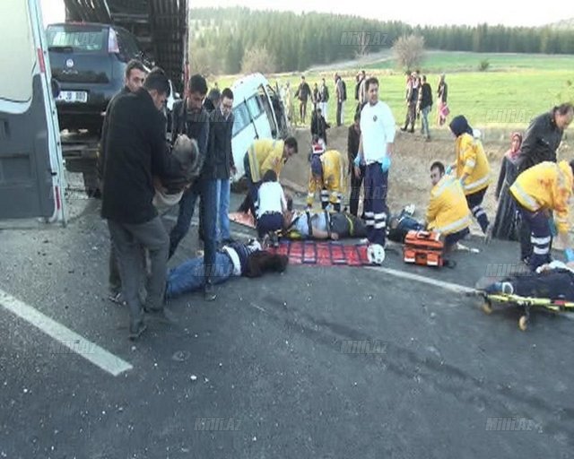 Türkiyədə avtobus aşıb, 9 ölü, xeyli yaralı var - YENİLƏNİB - VİDEO - FOTO