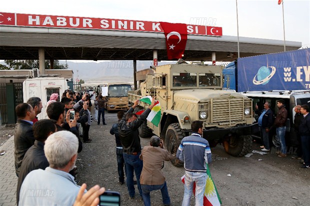 Peşmərgələr Türkiyədən keçdilər - FOTO