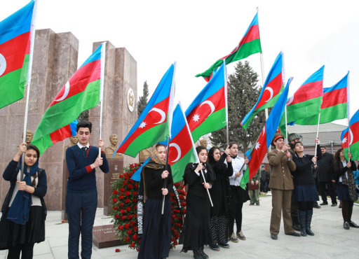 Binəqədi rayonunda Milli Qəhrəmanlar abidəsinin açılış mərasimi olub - FOTO