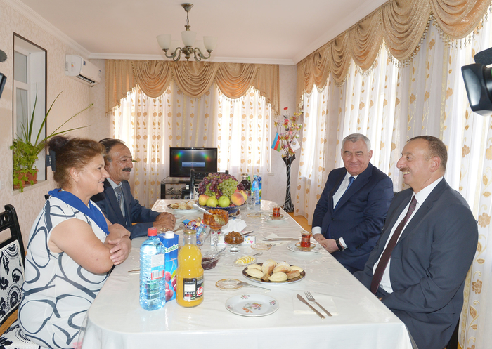 Prezident İlham Əliyev: "Azərbaycan gəncləri öz vətəninə bağlıdırlar, onlar ölkəmizin inkişafına böyük töhfə verirlər" - YENİLƏNİB - FOTO