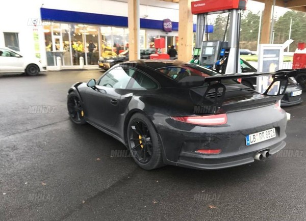 Yeni Porsche-nin sirri açıldı - FOTO