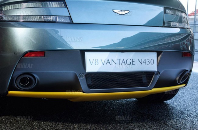 Aston Martin-dən iki versiya - FOTOSESSİYA