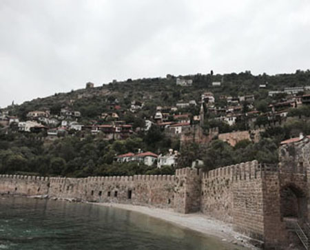 Dəniz mövsümü və isti qışı ilə məşhur olan Alanya - FOTO