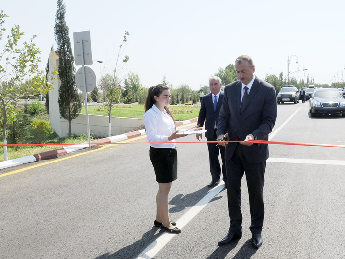 Prezident İlham Əliyev: "Azərbaycan gəncləri öz vətəninə bağlıdırlar, onlar ölkəmizin inkişafına böyük töhfə verirlər" - YENİLƏNİB - FOTO