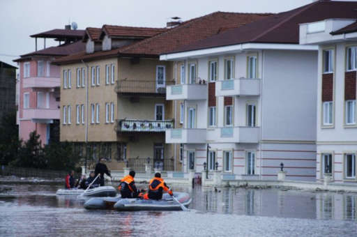 Türkiyə leysana təslim oldu - FOTO