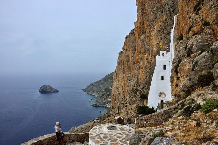 Qayalıqdakı pravoslav monastır - FOTO