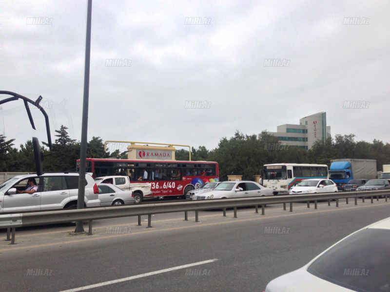 Bakı günə dəhşətli avtobus qəzası ilə başladı: ölən və yaralıların adları açıqlandı - YENİLƏNİB - TƏFƏRRÜATLAR - FOTO