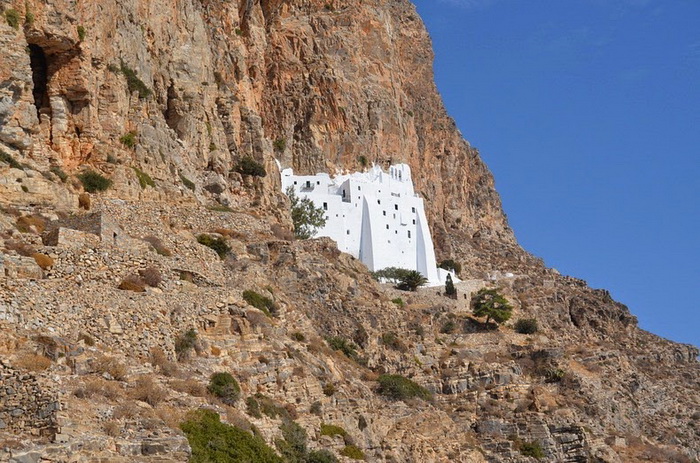 Qayalıqdakı pravoslav monastır - FOTO